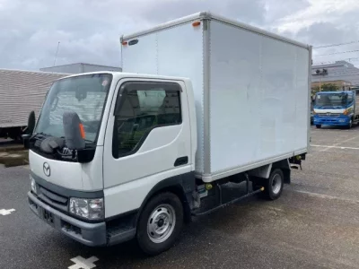 Mazda TITAN