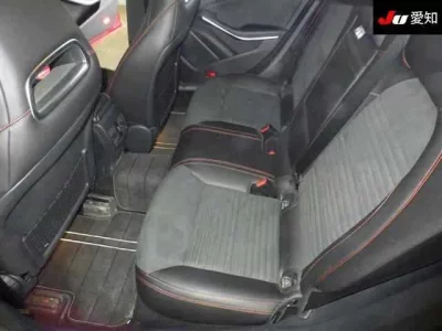 Mercedes-Benz CLA CLASS
