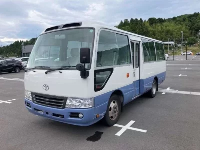 Toyota COASTER