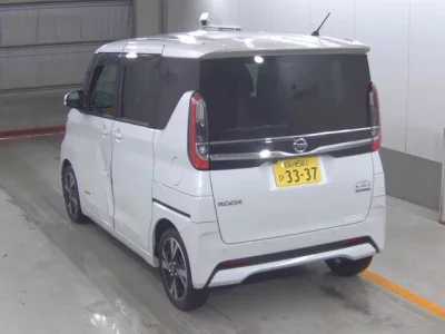 Nissan ROOX