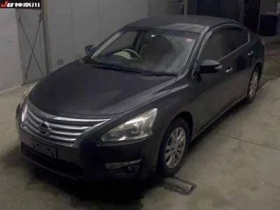 Nissan TEANA