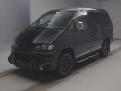 Mitsubishi DELICA
