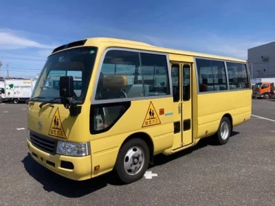Toyota COASTER