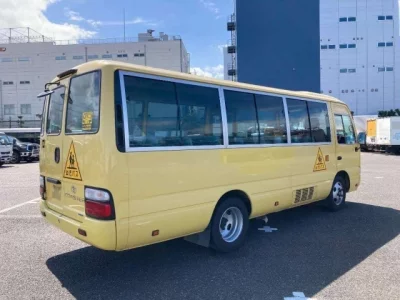 Toyota COASTER