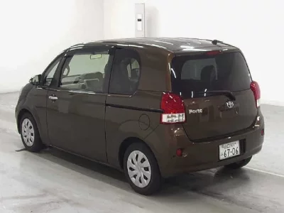 Toyota PORTE