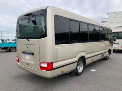 Toyota COASTER