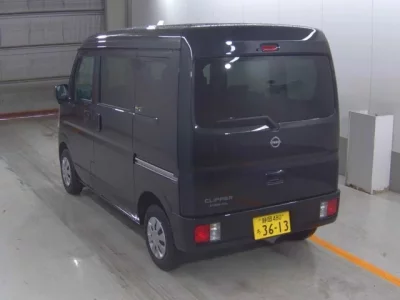 Nissan CLIPPER VAN