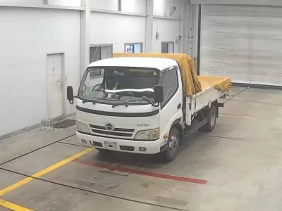 Hino DUTRO