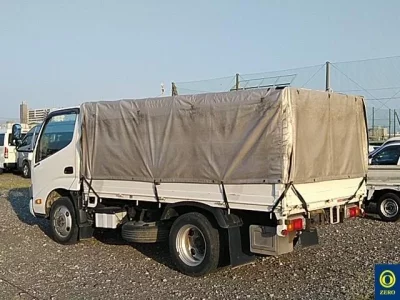 Hino DUTRO