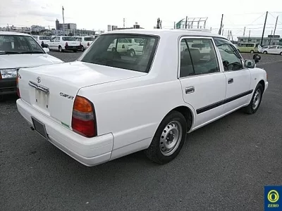 Toyota CROWN COMFORT