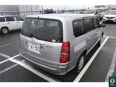 Toyota SUCCEED