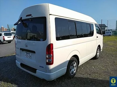 Toyota HIACE REGIUS
