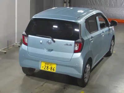 Daihatsu MIRA E S