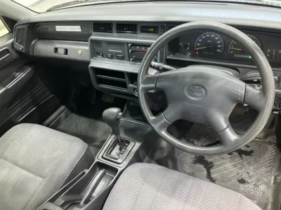 Toyota CROWN COMFORT