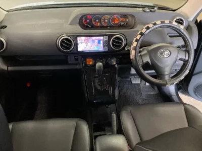 Toyota COROLLA RUMION