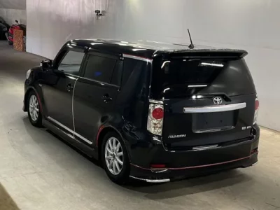 Toyota COROLLA RUMION
