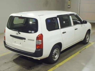 Toyota SUCCEED