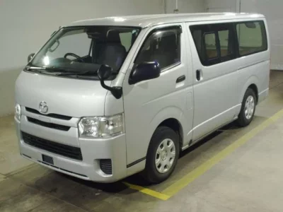 Mazda BONGO BRAWNY VAN