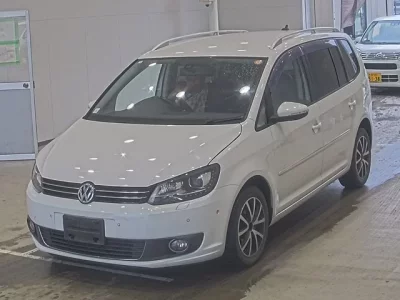 Volkswagen GOLF TOURAN