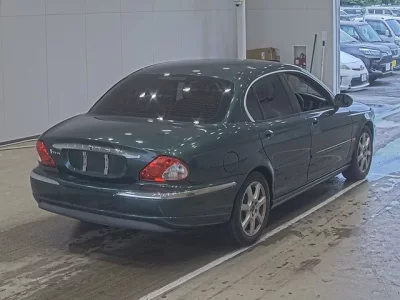 Jaguar X TYPE