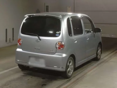 Daihatsu MOVE LATTE