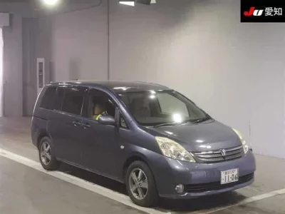 Toyota ISIS