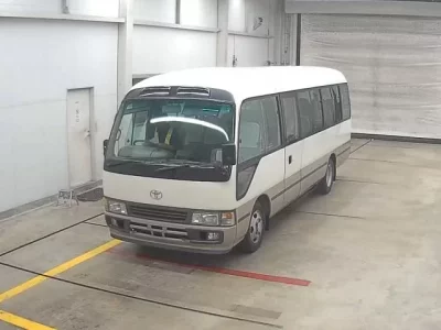 Toyota COASTER