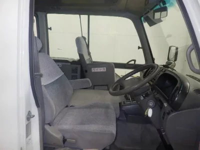 Toyota COASTER