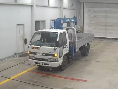 Isuzu ELF