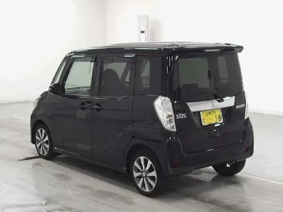 Mitsubishi EK SPACE