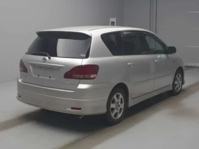 Toyota IPSUM
