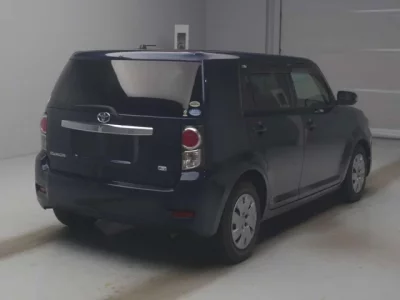 Toyota COROLLA RUMION