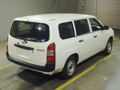 Toyota SUCCEED