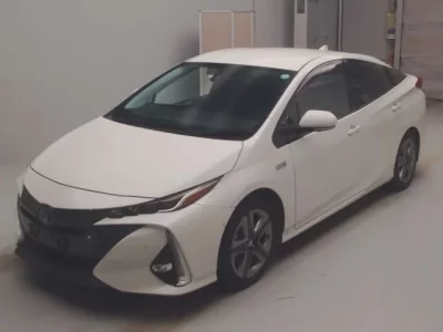 Toyota PRIUS PHV