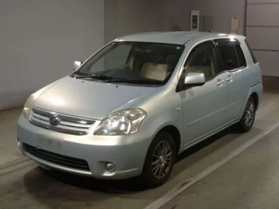 Toyota RAUM