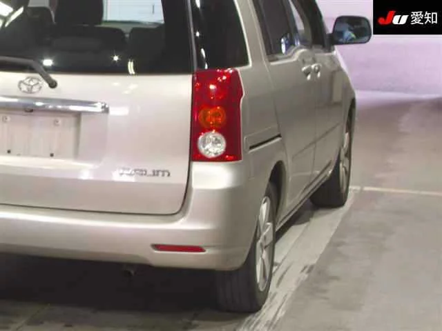 Toyota RAUM