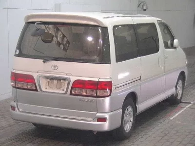 Toyota HIACE REGIUS