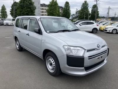 Toyota SUCCEED
