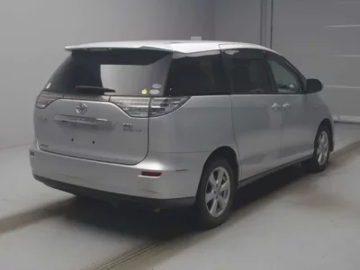 Toyota ESTIMA HYBRID