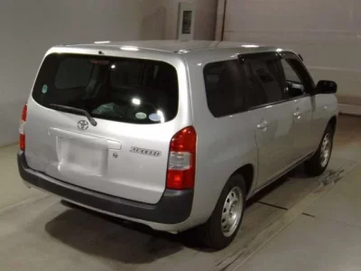 Toyota SUCCEED