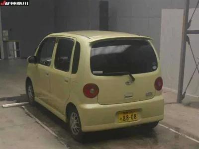 Daihatsu MOVE LATTE
