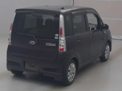 Subaru STELLA