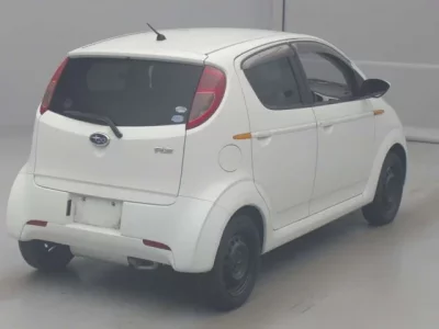 Subaru R2