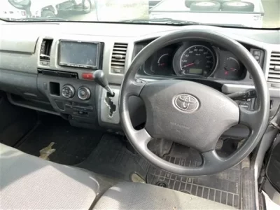 Toyota REGIUS ACE VAN