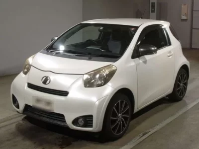 Toyota IQ