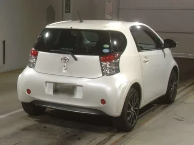 Toyota IQ