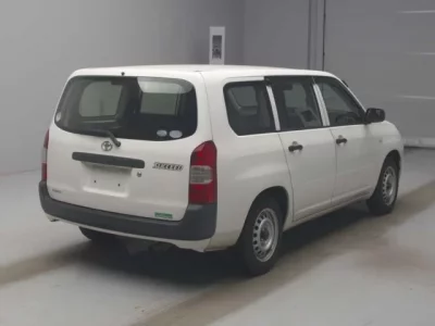 Toyota SUCCEED