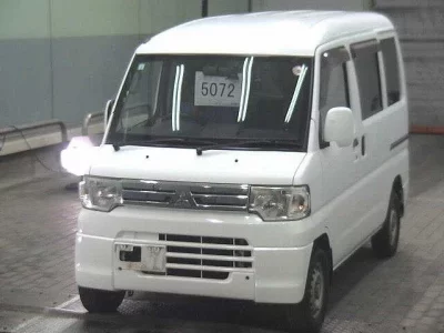 Mitsubishi MINICAB VAN