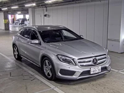 Mercedes-Benz GLA CLASS