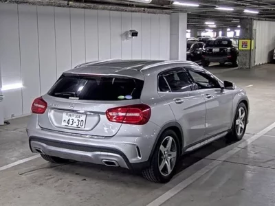 Mercedes-Benz GLA CLASS